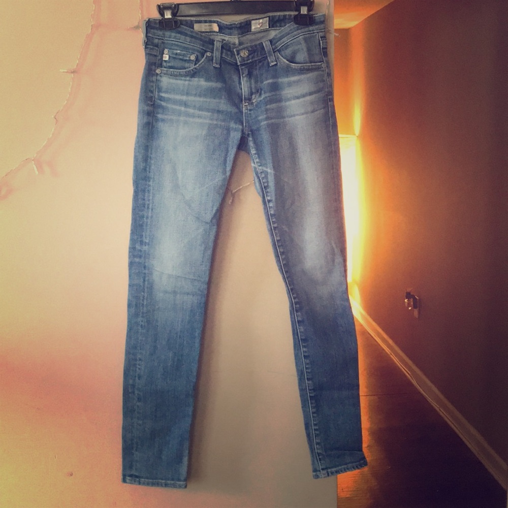 Size 25 AG “The Stilt” skinny jeans